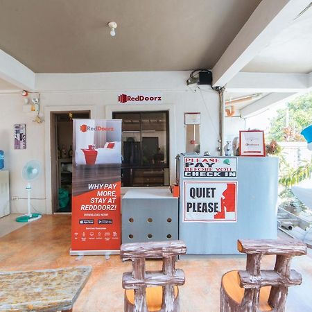 ホテル レッドドアーズ アット アパレンテ ゲンサン【スタッフワクチン接種済み】 General Santos City エクステリア 写真